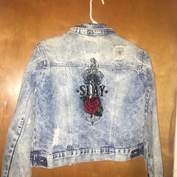 Dope jean jacket (my girlfriend’s) - Picture 2 of 5